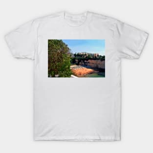 Praia de Nossa Senhora da Rocha Algarve Portugal T-Shirt